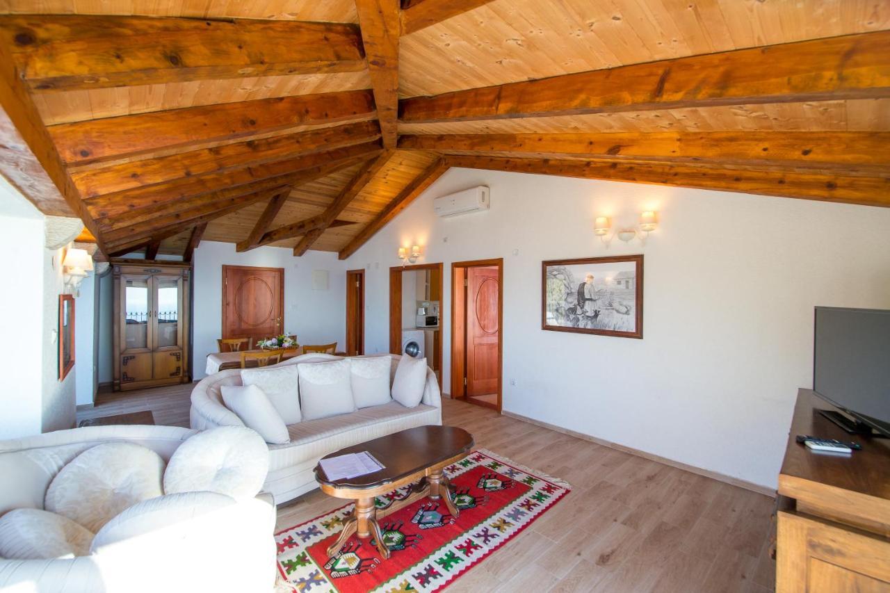 Olive Resort Rezevici Ngoại thất bức ảnh